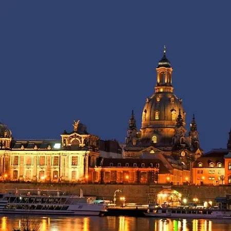 Ruhiges Am Rande Des Szeneviertels Appartamento